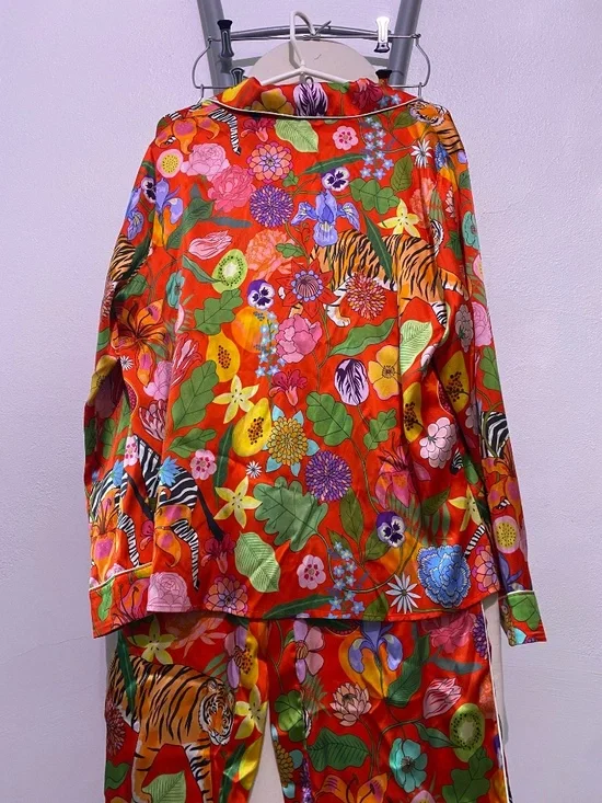 Karen Mabon Silk Tiger Bouquet Pajama Set Medium - Picture 6 of 10